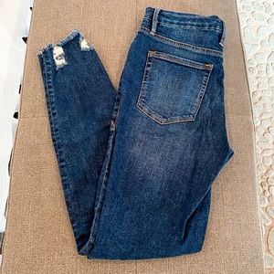 Good American Good Legs Jeans